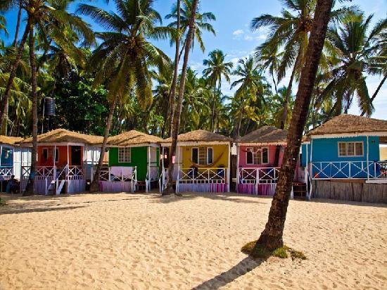 Cuba - beach bungalows