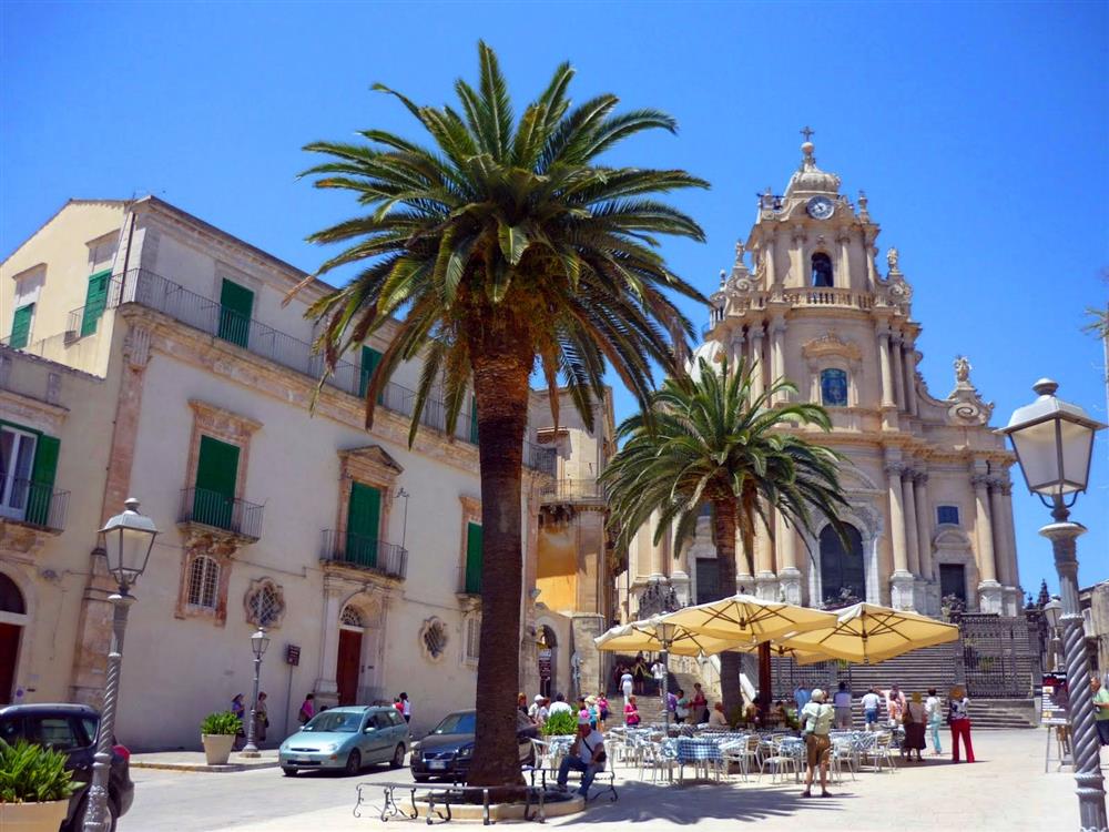 Duomo di San Giorgio - Sicily