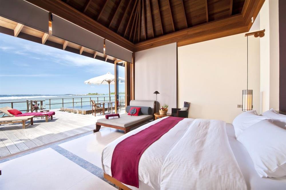 Paradise Island Resort & Spa - Maldive