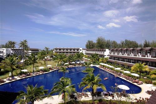 Bandara Suites Silom & Kamala Beach Resort